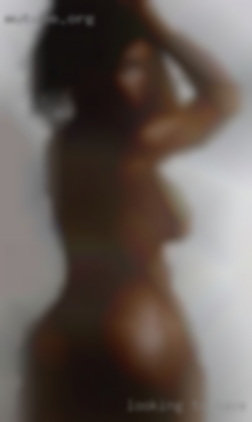 Looking to have women in Brantley, AL some nice mature fun.