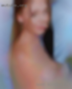Open-minded withe horny women and looking for fun.